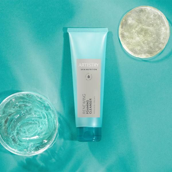 Відновлювальна пінка для вмивання обличчя Artistry Skin Nutrition 123781 фото